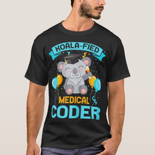 女性コアラ Koalafied 医療コーダー 看護師卒業 Tシャツ (正面)