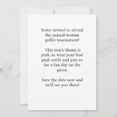 女性ゴルファーのピンクゴルフカートのピンクの乳がん 招待状 (裏面)