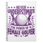 女性ゴルファーの力を過小評価してはいけない ノートブック (正面)