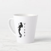 女性ゴルファー向けのオーダーメイド カフェラテマグ (左アングル)