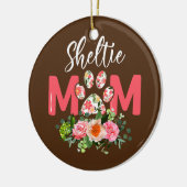 女性シェットランド・ シープドッグマムシェトランドシープドッグラブ セラミックオーナメント (左)