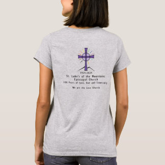 女性スリムフィットTシャツ100年ロゴ – 英語 Tシャツ