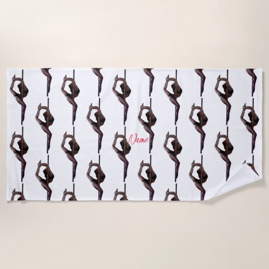 女性ダンサーThunder_Cove ビーチタオル (正面)