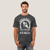 女性データアナリスト向けデータアナリスト Tシャツ (正面フル)