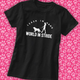 女性ドッグウォーカー  Tシャツ