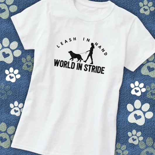 女性ドッグウォーカー  Tシャツ