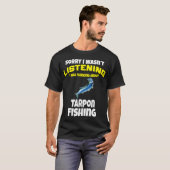 女性フィッシング愛好家 魚 女性 釣りをする女性 Tシャツ (正面フル)