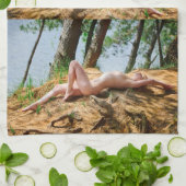 女性モデル日光浴サンダー_コーブ キッチンタオル (折り畳み)