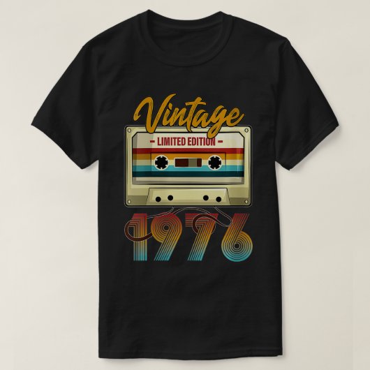 女性ヴィンテージ1976 46th誕生日カセットテープ tシャツ (デザイン正面)