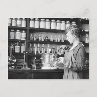 女性化学者, 1919年 ポストカード