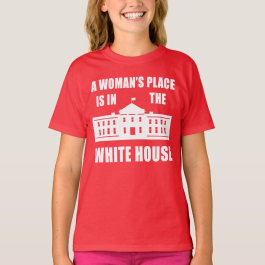 "女性場所は白い家にあります"の Tシャツ (正面)