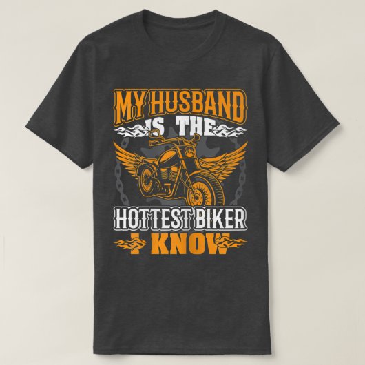 女性夫は私が知っている最も熱いバイクもしくは自転車に乗る人Moto Tシャツ (デザイン正面)