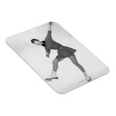 女性姿スケートで滑る マグネット (右側)