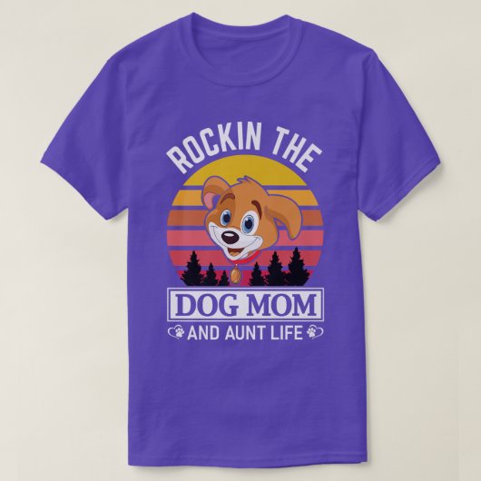 女性愛らしい犬のロッキング犬の母と叔母の生活  Tシャツ (デザイン正面)