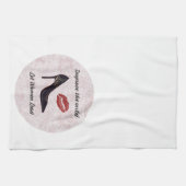 女性感動的にキッチンタオルを誘導させる キッチンタオル (横)