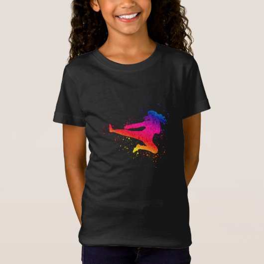 女性武術アーツ、ハイキック、スプラッシュ絵を描 Tシャツ (正面)