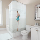 女性歩くオンショアニアビーチ シャワーカーテン (インサイチュ)