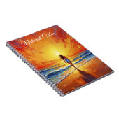 女性歩く海ビーチ暖かい夕日 ノートブック (右側)