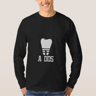 女性歯外科医ハイギ歯科外科 Tシャツ