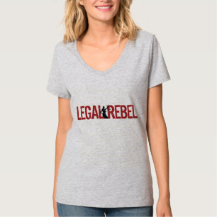 女性法的反逆の広く赤いロゴのV首のティー Tシャツ