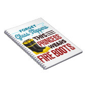 女性消防士このプリンセスはブーツを着用 ノートブック (右側)