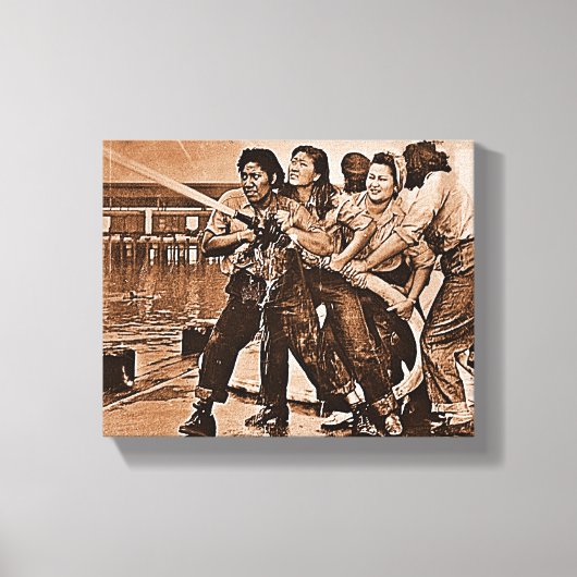 女性消防士パールハーバー12月7日 キャンバスプリント (正面)