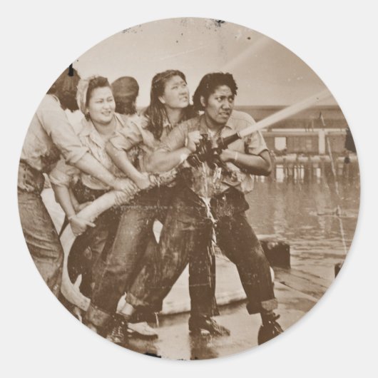 女性消防士パールハーバー12月7日 ラウンドシール (正面)