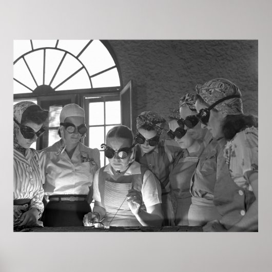 女性溶接， 1942 ポスター (正面)