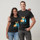 女性用コーギー犬がフェイスマスクを着用 嫌悪感を抱く人々の犬 Tシャツ (ユニセックス)