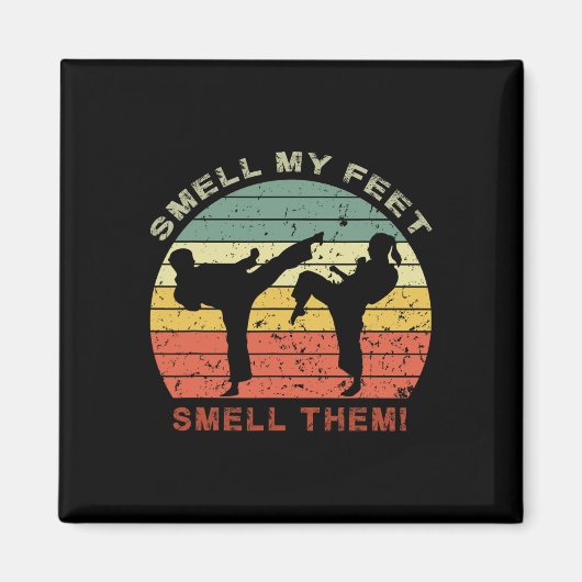 女性用ピンク色の乳がんシャツ マグネット (正面)