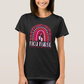 女性看護師ヒョウ柄レインボー NICU看護師バレンタイン Tシャツ
