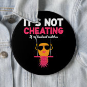 女性私の夫が指を鳴らす時、それは詐欺ではない 缶バッジ (インサイチュ)