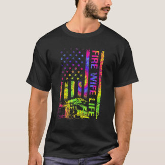 女性米国国旗の妻ライフ消防士 Tシャツ