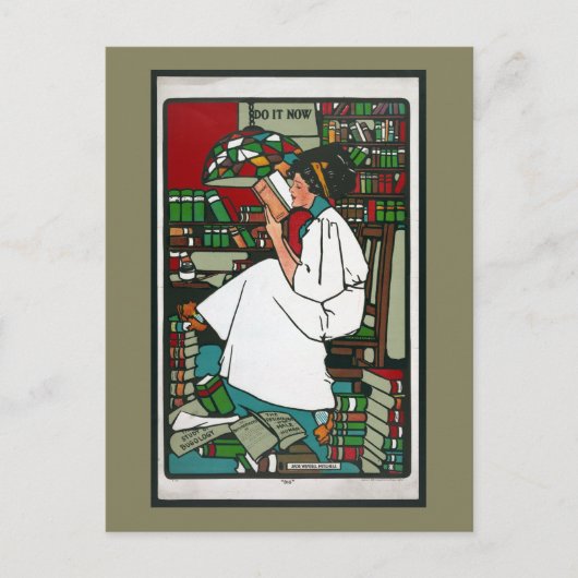 女性読の ポストカード (正面)