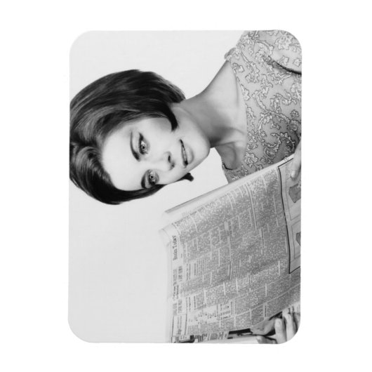 女性読新聞 マグネット (縦)