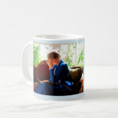 女性読書、ビクトリアンな本の引用文 コーヒーマグカップ (正面左)