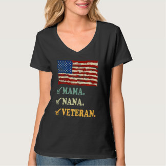 女性退役軍人認識デー賛美ナファースト Tシャツ