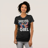 女性退役軍人 誇り高き軍人 "Like A Girl" で任務に就く Tシャツ (正面フル)
