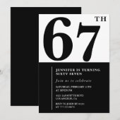 女性67エレガント歳の誕生日の招待状ブラック 招待状 (正面/裏面)