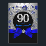 女性90thバースデーパーティーブルー王室のシルバー 招待状<br><div class="desc">青と銀のグリッタードットとスター王室のバーストと女性の90歳の誕生日パーティーの招待。この美しい銀と青の誕生日パーティーの招待カスタマイズは、単にあなたの詳細を追加することによってあなたのイベントのために簡単に選択のフォントスタイルと色と文言。宝石やグリッター、弓などな実在く印刷されたデザインである。</div>
