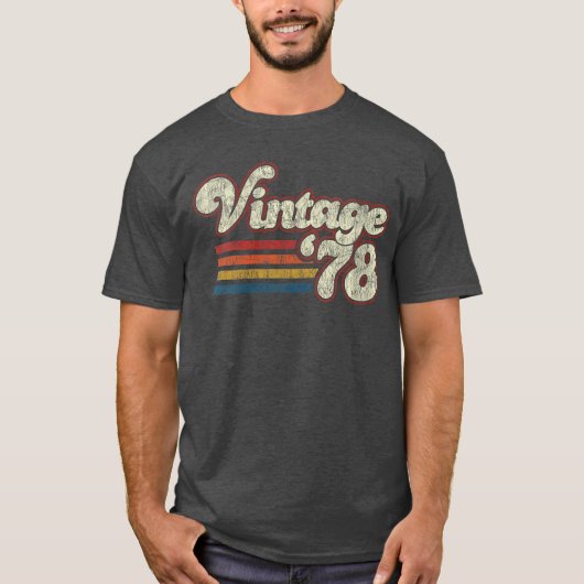 女性 レトロ ヴィンテージ 1978年 44歳の誕生日 Vネック 友達 Tシャツ (正面)