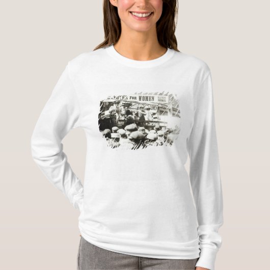 女性、威厳があるな1908年のための投票 Tシャツ (正面)