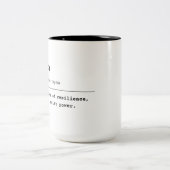 女性 – 強さで織り上げ ツートーンマグカップ (中央)