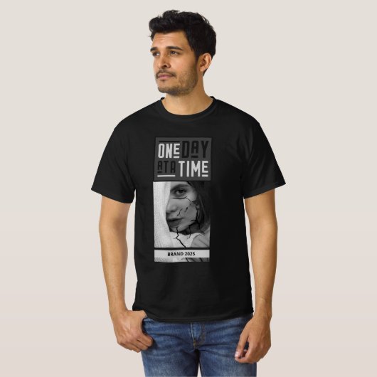 女性 Tシャツ (正面フル)