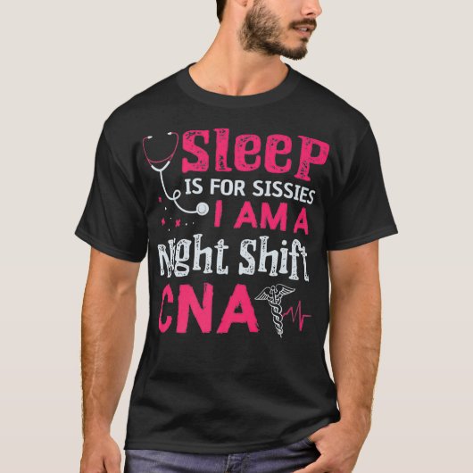 女性CNA認定おもしろい看護助手メディア Tシャツ (正面)