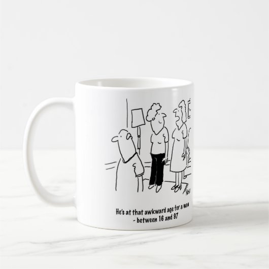 女房は亭主がそんなぎこちない年だと言う コーヒーマグカップ (左)
