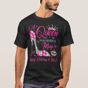 女王が五生まれ月のハッピーバースデーに高くなった Tシャツ