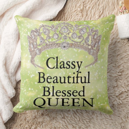 女王さまにふさわしい装飾用クッション クッション (ブランケット)