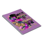 女王の真ん中に黒メラニン女性の茶色の肌 ノートブック (右側)