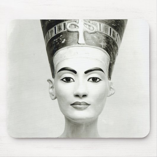 女王のNefertitiバスト マウスパッド (正面)